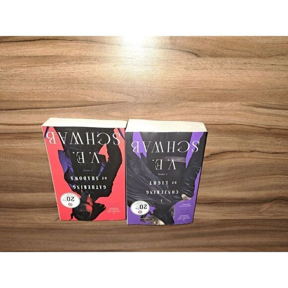 A Conjuring of Light  and Gathering‎ of Shadow Novel by V. E. Schwab  Lot of 2 - Picture 3 of 6